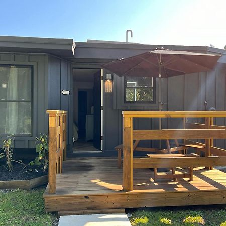 Chalet 239-Boutique Hotel 웨스트 도버 외부 사진