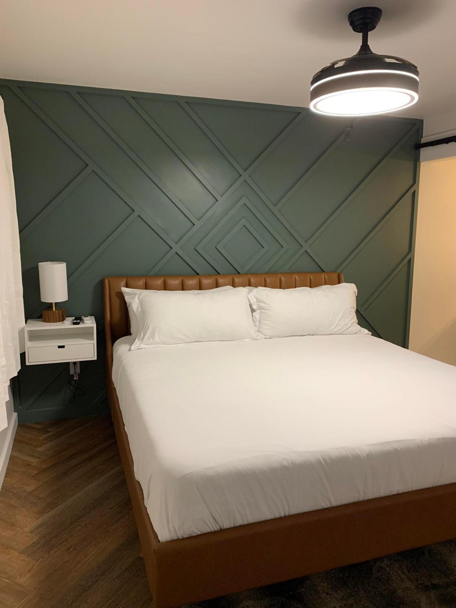 Chalet 239-Boutique Hotel 웨스트 도버 외부 사진