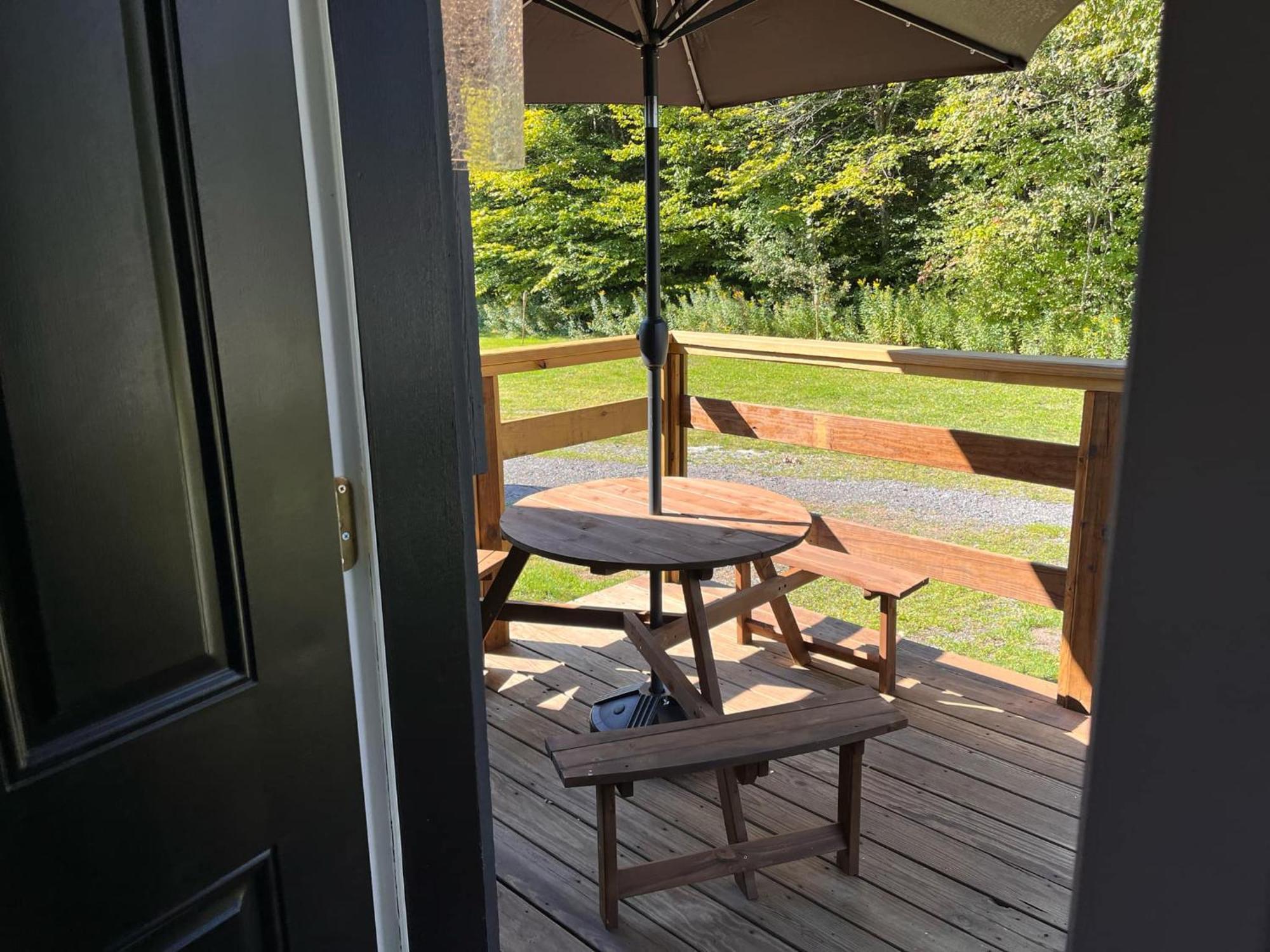 Chalet 239-Boutique Hotel 웨스트 도버 외부 사진